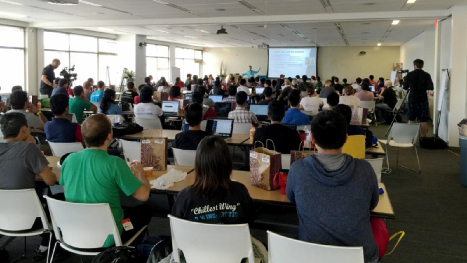 In Arizona, Opportunity Hack was a co-sponsored event with Seed Spot and American Express. Twenty-two teams (93 participants) hacked for eight non-profits.